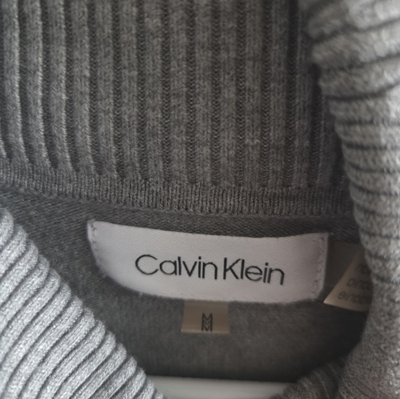 2-in-1 Womens Calvin Klein Gray, White and Black Colorblock Turtleneck Sweaters - Picture 4 of 7